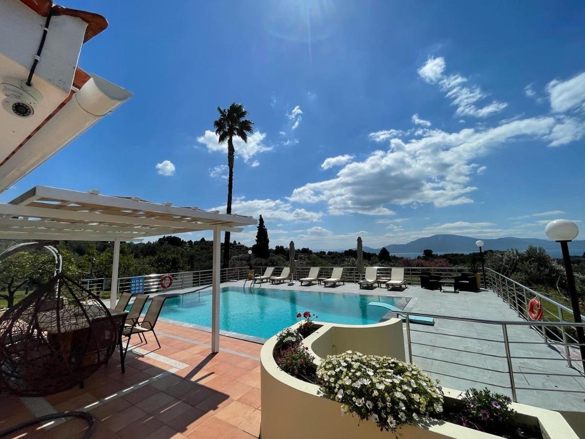 Kouvelia Country Home Luxury Villa Rental Nerotrivia ภายนอก รูปภาพ