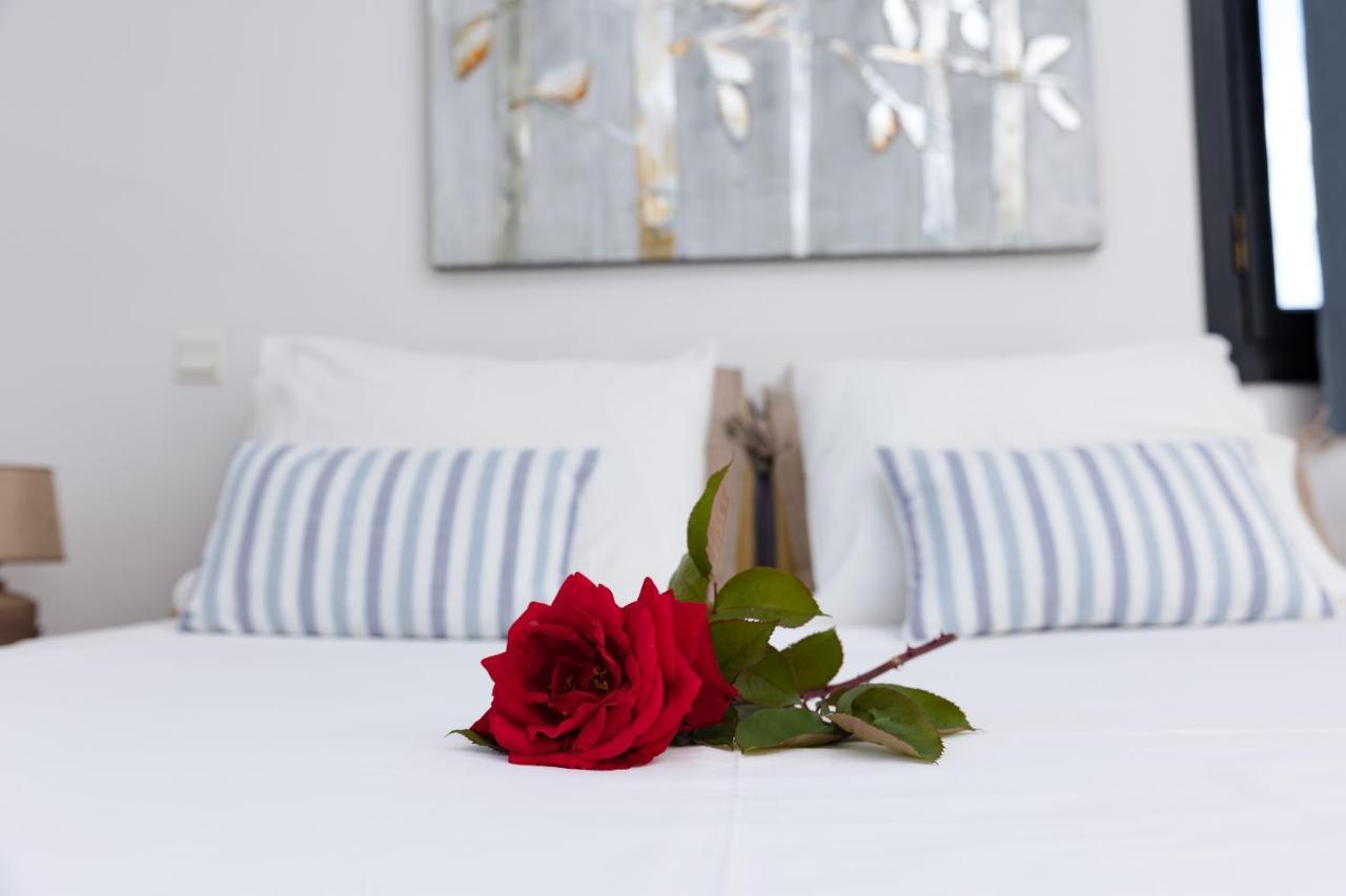 Kouvelia Country Home Luxury Villa Rental Nerotrivia ภายนอก รูปภาพ