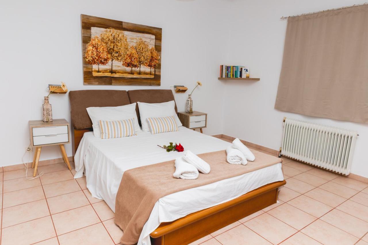 Kouvelia Country Home Luxury Villa Rental Nerotrivia ภายนอก รูปภาพ