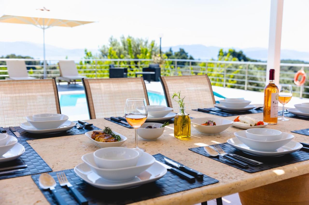 Kouvelia Country Home Luxury Villa Rental Nerotrivia ภายนอก รูปภาพ